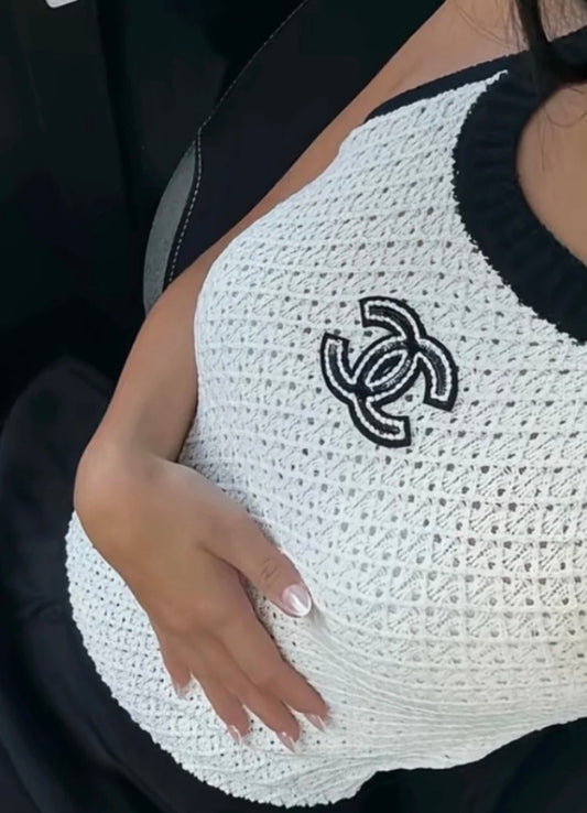 Whiteblack Cute